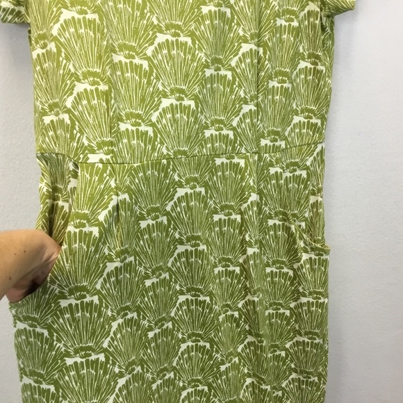 White Stuff Rockpool Dress in Grassy Green Shell Print - Picture 7 of 11